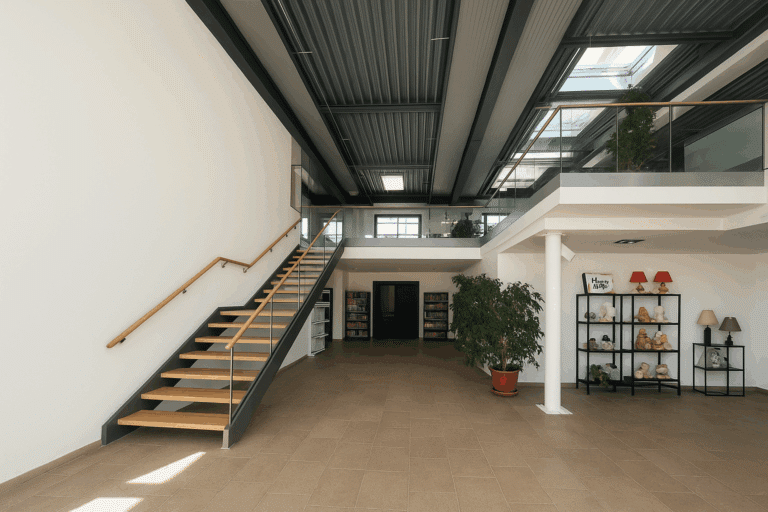 05 Freundlicher Eingangsbereich