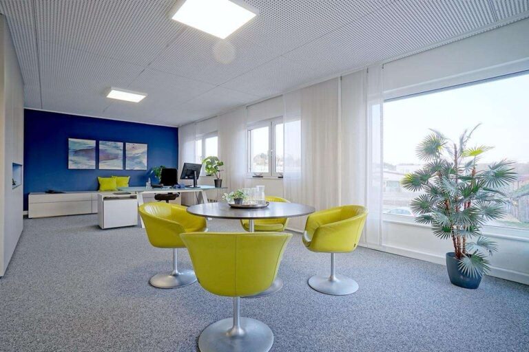 10 Bürofläche