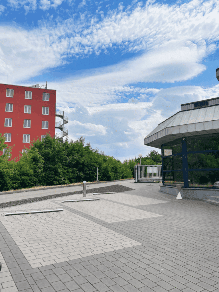 Stellplätze am Objekt